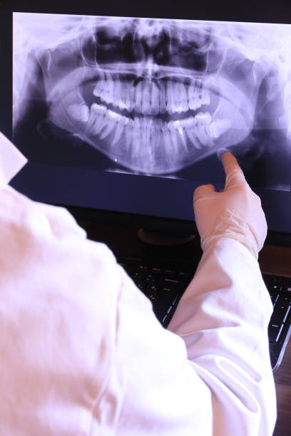 Best Mobile Emergency Dentist in Altamont, IL