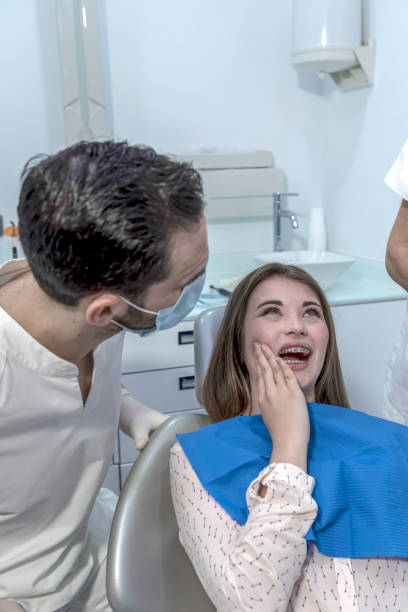 Best Emergency Dental Extractions in Altamont, IL